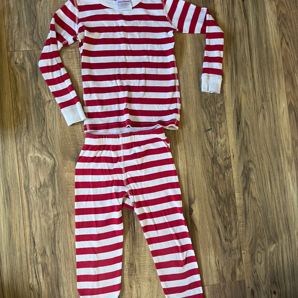 Kids Hanna Andersson pj set 4T